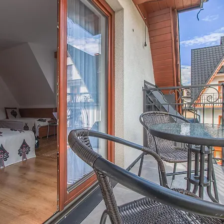 Wrzos Bed & Breakfast 3*